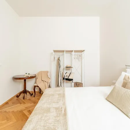 Caporali 23 - 3 Bedrooms With Balcony - Italywego * Perugia